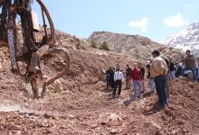 گزارش تصویری بازدید رئیس  و دانشجویان کارشناسی ارشد معدن ، نفت و ژئوفیزیک ازمعدن بوکسیت تاش 